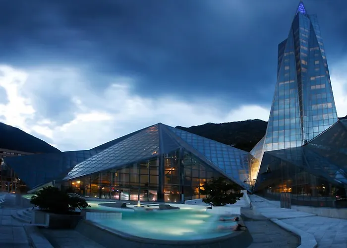 Ski Plaza Hotel & Wellness